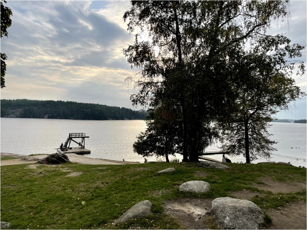Furnished accommodation in West Stockholm with city connections
